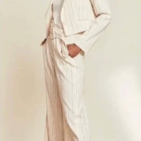 Veronica Beard Pinstripe Linen Suit Set - Picture 11 of 12
